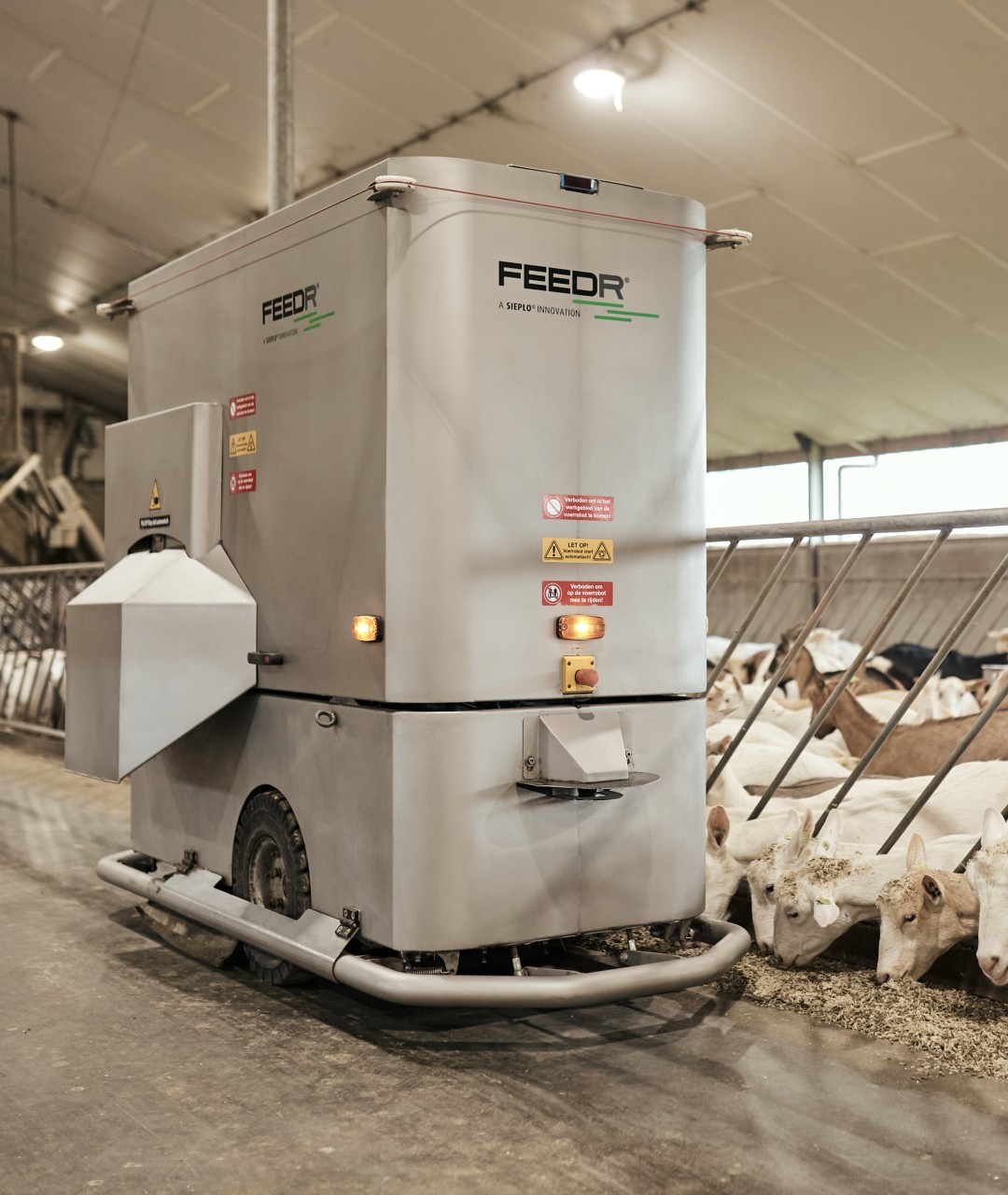 RIWO Robuust Autonoom Transport Met AGV